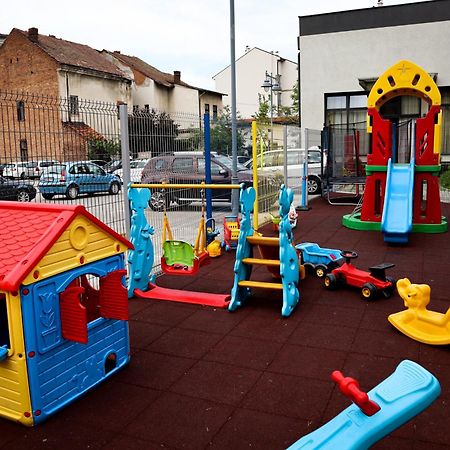 Drina Hotel Bijeljina Luaran gambar