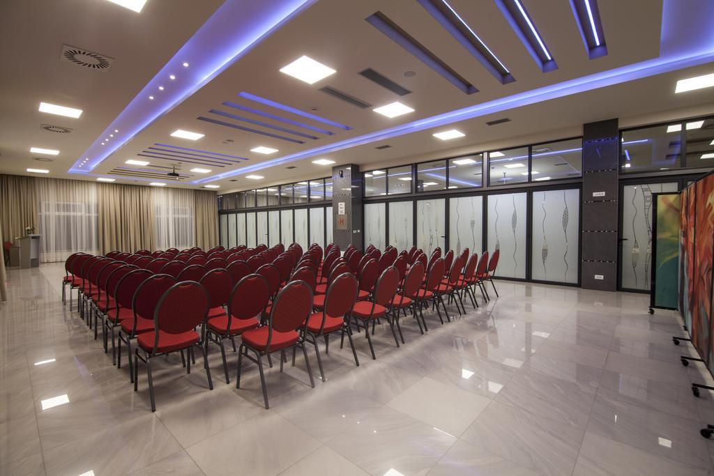 Drina Hotel Bijeljina Luaran gambar