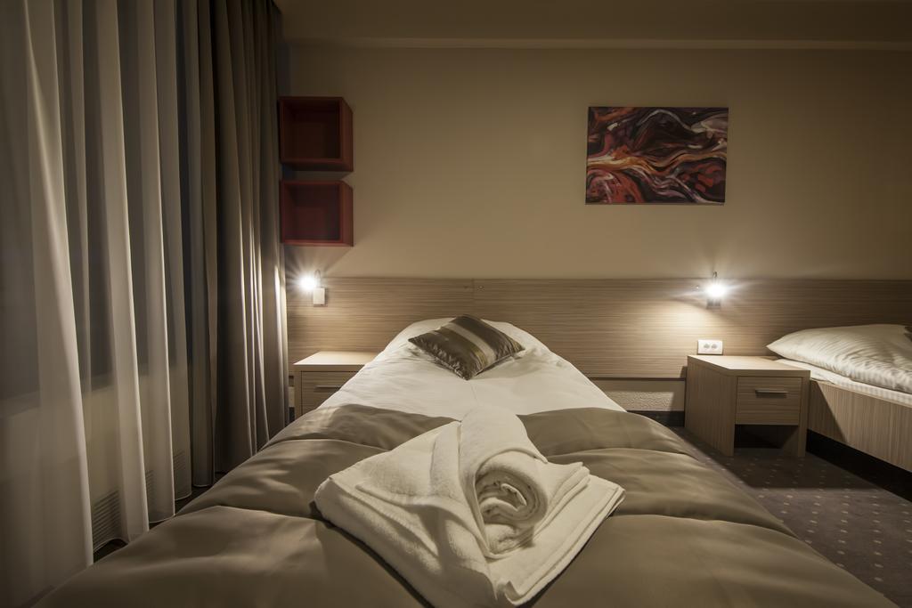 Drina Hotel Bijeljina Luaran gambar