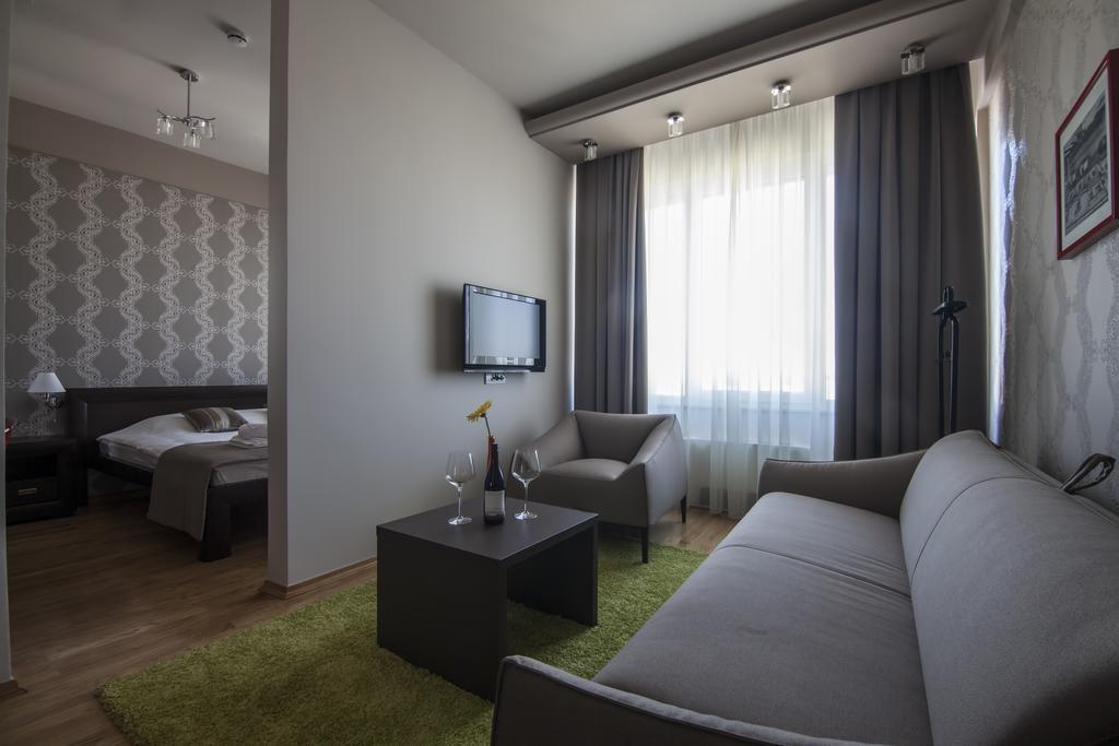 Drina Hotel Bijeljina Luaran gambar